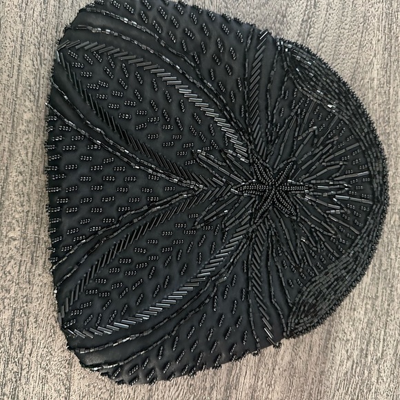 Chic Black Beaded Evening Clutch - Picture 2 of 7